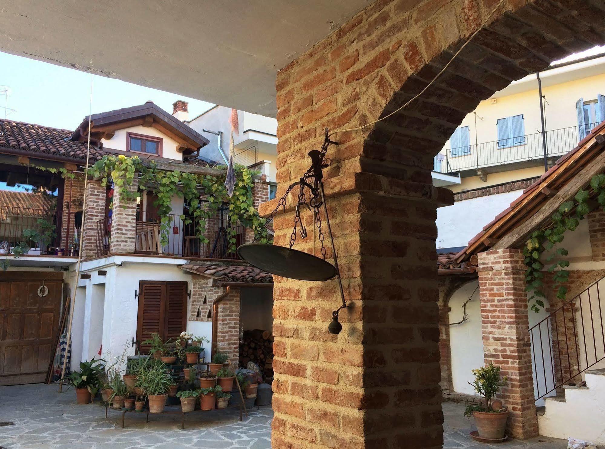 Villa Maddalena Bra Exteriér fotografie